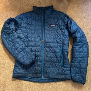 Patagonia Men’s Nano Puff Lightweight Jacket 🩵